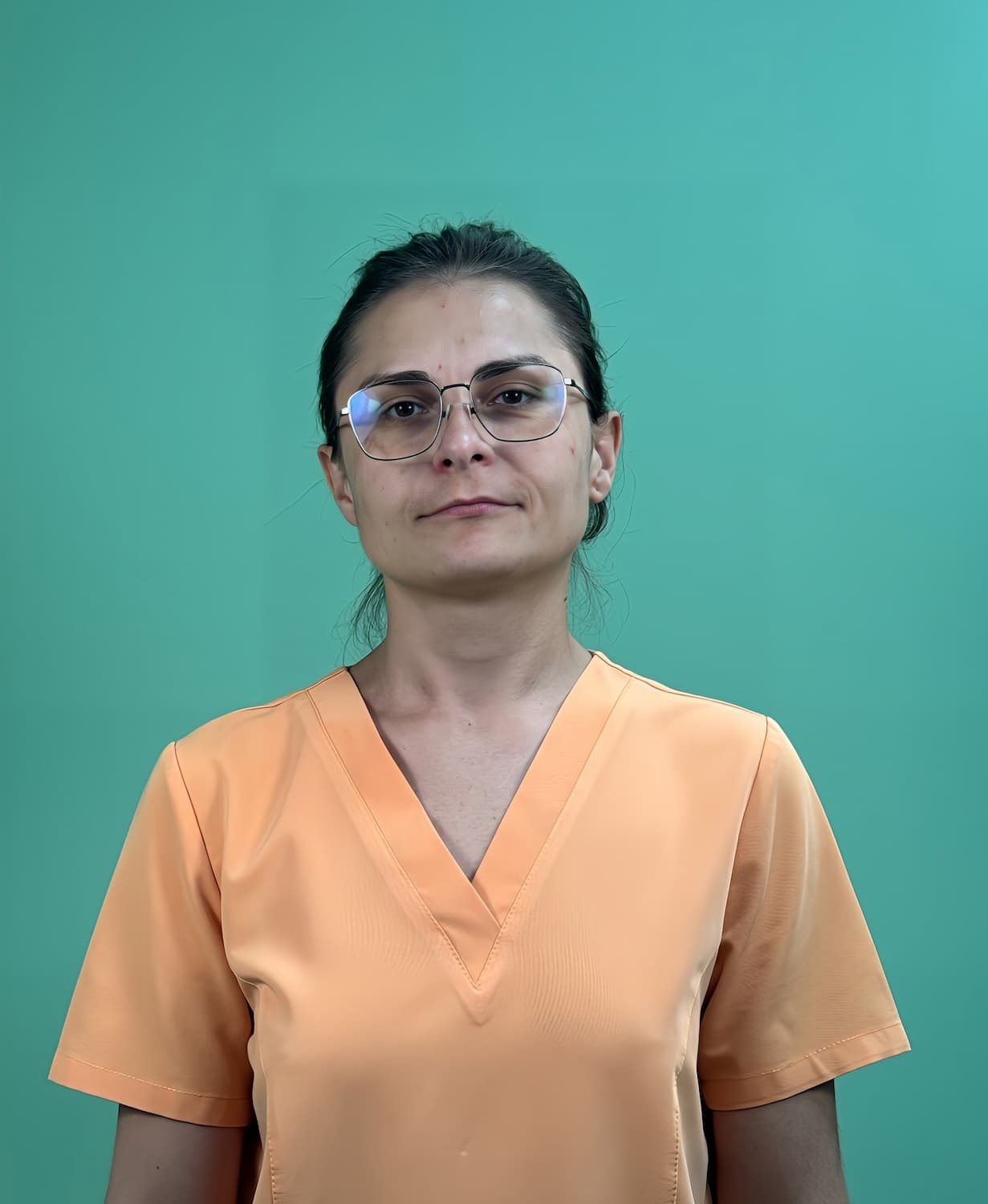 Карюкина В.И., ветеринарный врач-хирург Фото специалиста ветеринарной клиники Лапа Помощи Краснодар Карюкина Виктория Игоревна, ветеринарный врач-хирург